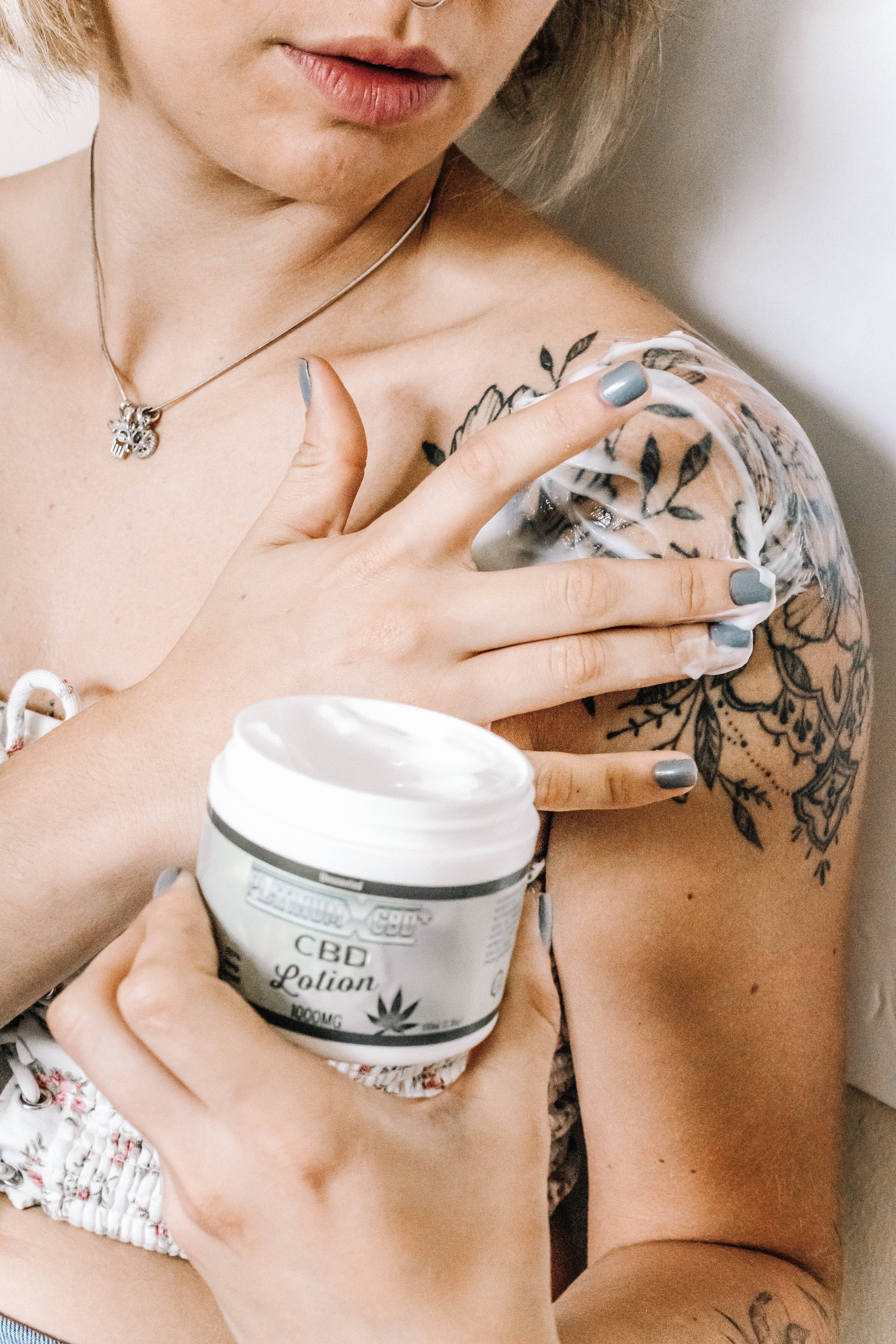 Weitere Aspekte der Tattoo-Pfleg